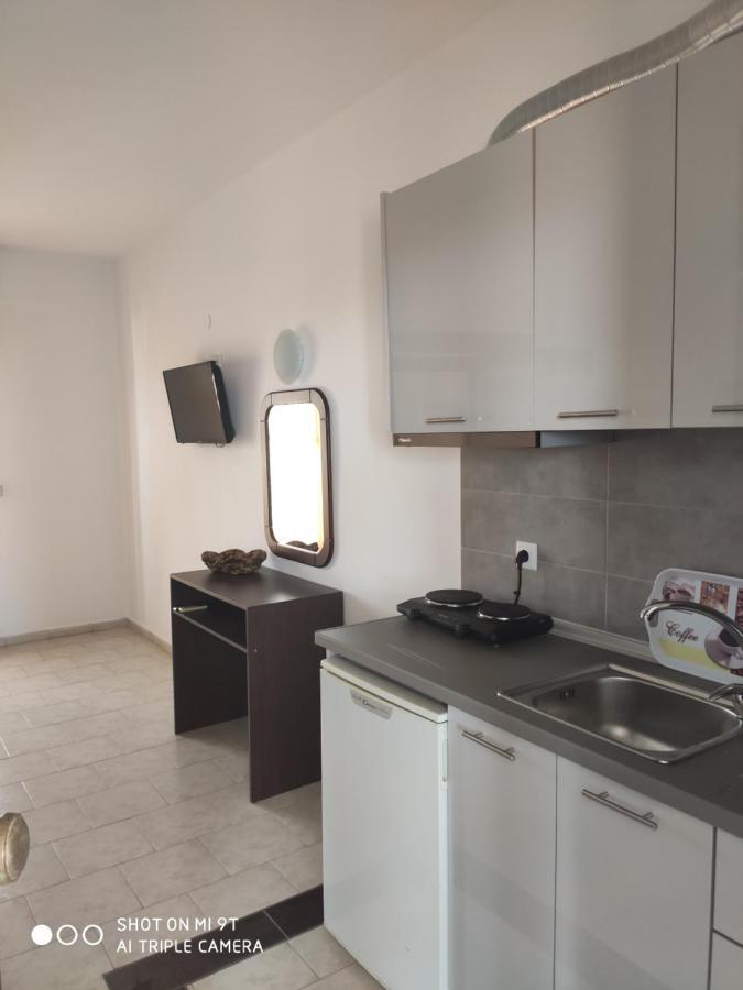 Elsa Apartments Pefkochori Eksteriør bilde